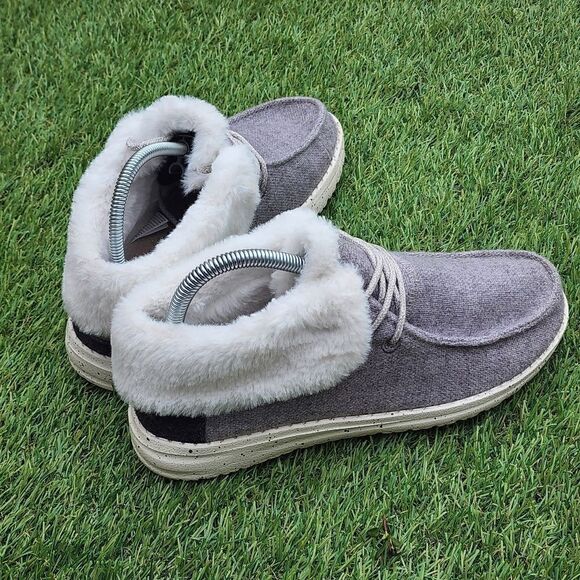 HEY DUDE BRITT - Womens Slip On - SIZE 6 - Picture 6 of 8